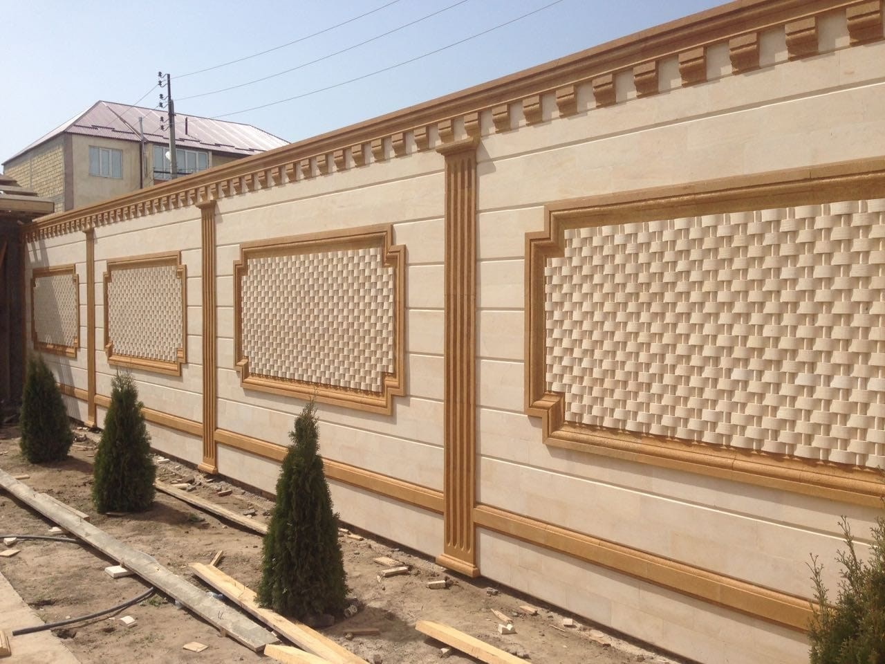 Забор из дагестанского камня 